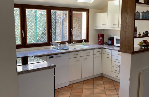 Bussy-Saint-Georges Casa | Encantadora casa de 2 dormitorios, 1 baño, 4 personas