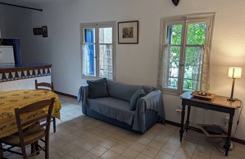 Laroque-des-Alberes Casa | Encantadora casa con jardín y terraza panorámica!