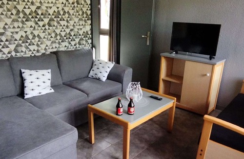 Signy-le-Petit Casa | Encantadora casa de vacaciones en Signy-le-Petit con terraza cubierta