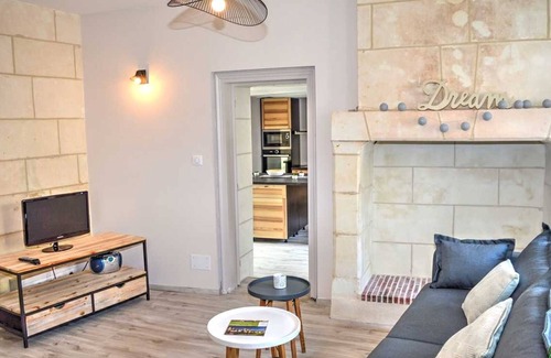 Chedigny Cabaña | Gîte Lumineux avec Jardin Privatif et Equipements Modernes près de Sites du Val de Loire