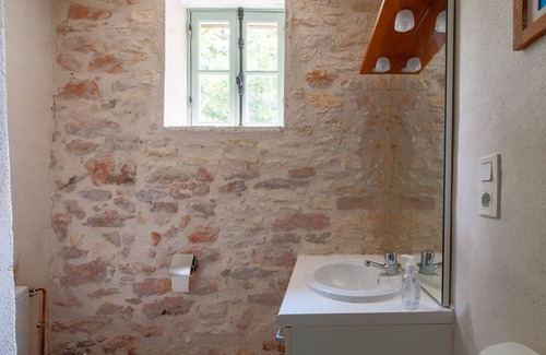 Degagnac Casa | Encantadora casa de vacaciones en Dégagnac con piscina y jacuzzi