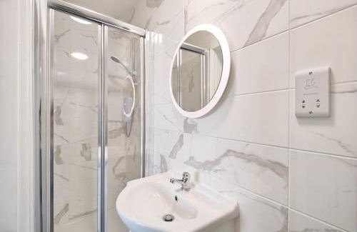 Hazel Grove Apartamento | Charming Holiday Studio in Hazel Grove - Self Catering Apartment 2
