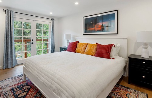 Beachwood Canyon Casa | Charming Hollywood Retreat Home with Canyon Views
