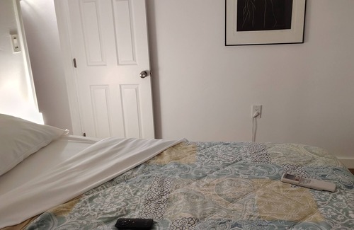 La Presa Casa | Charming Home : AC, Fast internet, Office, Off-Street Parking, Laundry