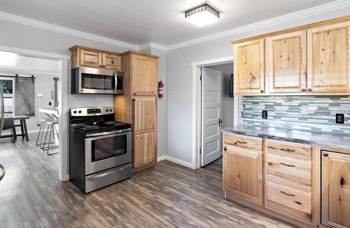 Wallace Casa | Charming Home Close to Downtown with Hot Tub and Mountain Views