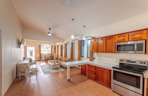 Esterillos Oeste Casa | Charming Home in Gated Community with Private pool