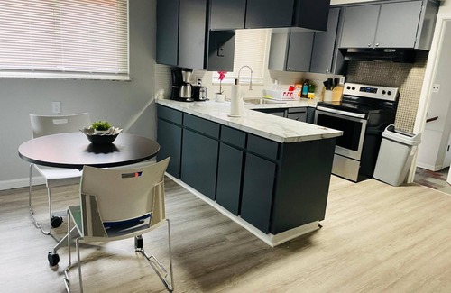 Oak Park Apartamento | Charming home https:/youtube.com/shorts/-31OOvCrLG0?feature=share