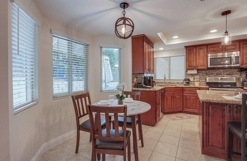 Country Club Casa | Charming Home in sunny San Diego, Newly Renovated!