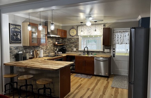 Cheboygan Casa | Charming home in the heart of Northern Michigan's destinations and activities.