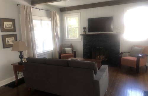 Bowling Green Casa | Charming Home in a Perfect Spot