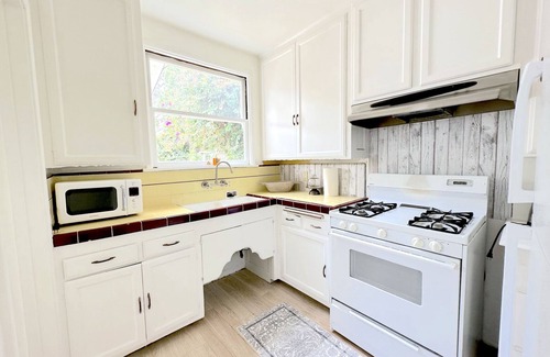 Norma Triangle Casa | Charming Home in Heart of WeHo Walking Distance from Coffee Shops and Bars