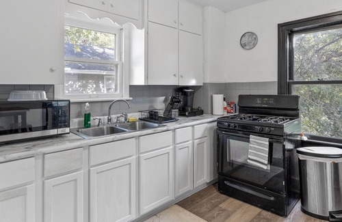Des Moines Casa | Charming home minutes from downtown Des Moines
