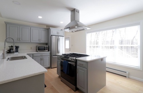 Park Forest Village Casa | Charming home near PSU - built for memorable game days and family visits