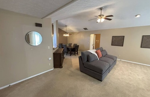 Collinsville Casa | Charming Home Tucked Away and Near Major Restaurants and Stores