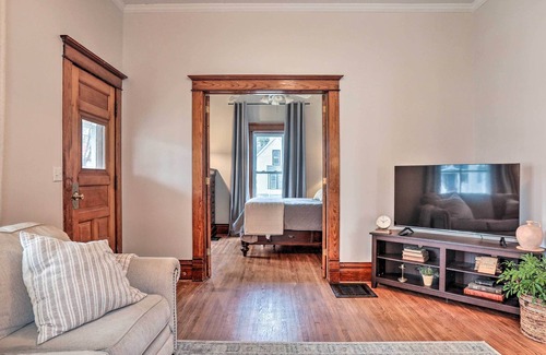 Waverly Casa | Charming Home w/ Porch Near Wartburg College!