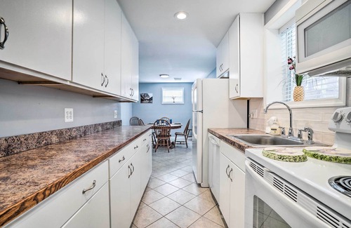 Kabletown Casa | Charming Home with Yard Near Shenandoah River!