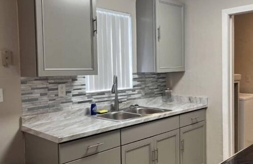 Richmond Heights Casa | Charming Home With Comfortable Bedrooms And All The Comforts Of Home!