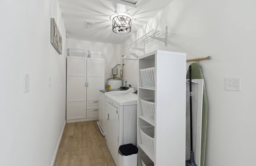 Cedartown Casa | Charming Home with King Bed, Fenced Yard, WiFi in the Heart of Quaint Cedartown