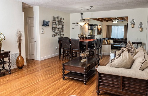 Westchester Casa | Charming Home with Private Pool in the Heart of Miami