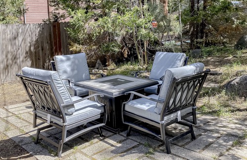 Kings Beach Chalet De Esquí | Charming hotel with lakeview, golf, skiing, WiFi, & Netflix