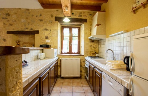 Saint-Avit-Riviere Cabaña | Casa rural con jacuzzi, chimenea y jardín cerca de Monpazier