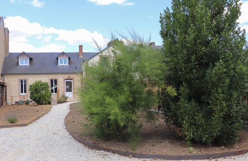 Le Mele-sur-Sarthe Cabaña | Charming house for 8, close to leisure activities