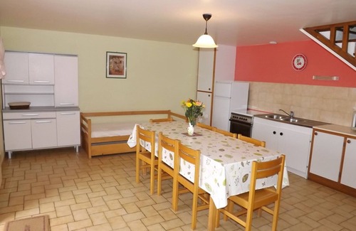 Lorcieres Cabaña | Charming house 2 bedrooms, garden, pets allowed