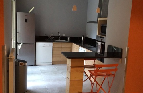 Capestang Casa | Encantadora casa completamente renovada con piscina en el corazón del pueblo para 4 personas.