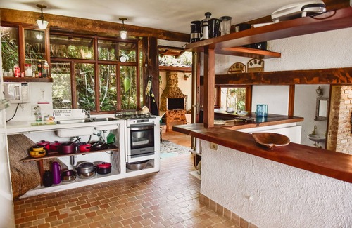 Sao Pedro Casa | Encantadora casa en urbanización cerrada con barbacoa y piscina junto al mar