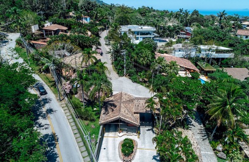 Sao Pedro Casa | Encantadora casa en urbanización cerrada con barbacoa y piscina junto al mar