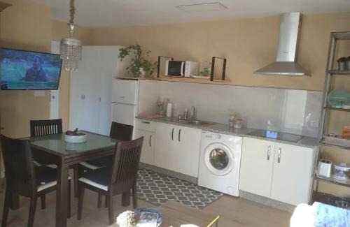 Pereiro de Aguiar Casa | Charming House in Parada with Large Garden