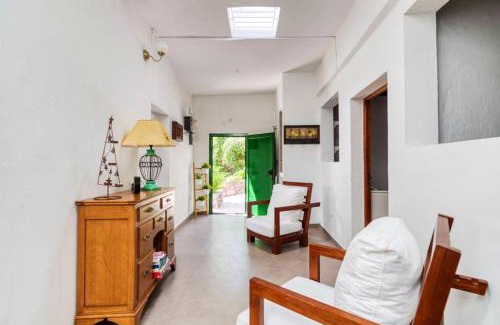 Temisas Casa | Charming House in Temisas with Parking and Air Conditioning