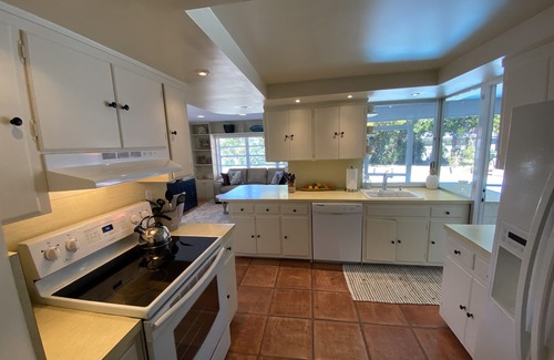 Lake Ida Shores Casa | Charming House in Historic Lake Ida Delray