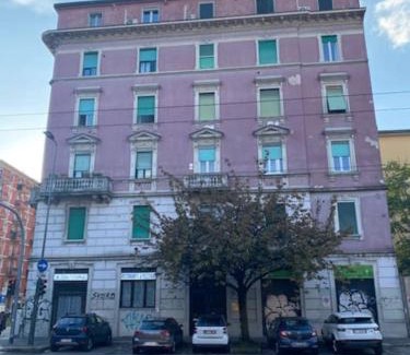 Zona Farini Apartamento | Charming House Lancetti District