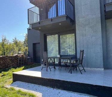 Vitomiricë Villa | Charming House Near Hajla Peak - Rugove