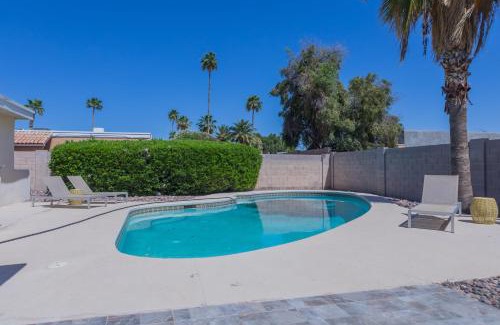 Raskin Estates Casa | Charming House near Kierland Pool Heater Hot Tub