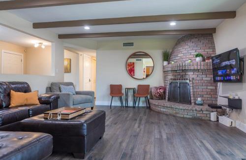 Raskin Estates Casa | Charming House near Kierland Pool Heater Hot Tub