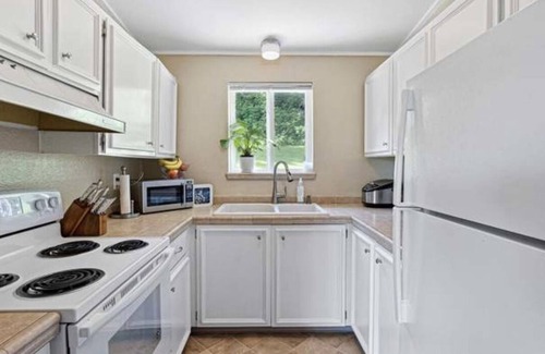Gig Harbor Casa | Charming house near downtown Gig Harbor waterfront