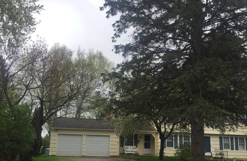 Pittsford Casa | Charming house nears shops, cafes, hiking/biking trails.