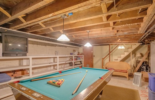 Bethlehem Cabaña | Charming House on Main Street! 3 Bed/3 Bath!