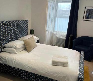 South Bermondsey Casa | Charming House Tower Bridge
