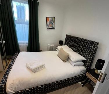 South Bermondsey Casa | Charming House Tower Bridge