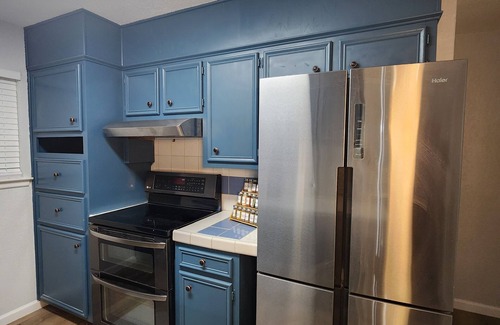 Odessa Casa | Charming house with 7-beds, high speed WiFi and GameRoom in marvelous Odessa