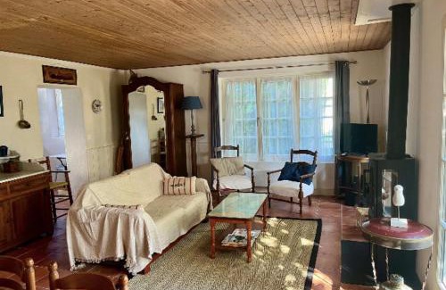 Ars-en-Re Casa | Charming house with garden near the port