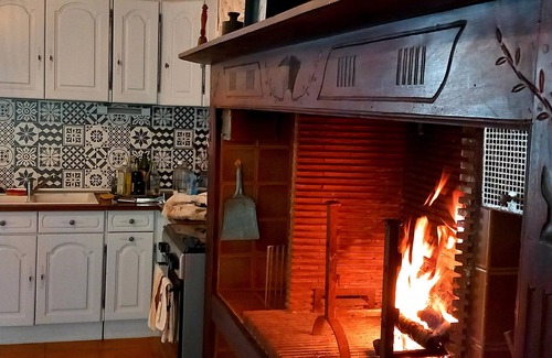 Vaylats Casa | Casa Encantadora con Piscina y Jacuzzi - Estancia Familiar en el Lot