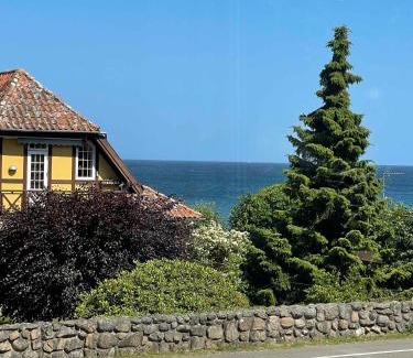 Sandkaas Casa | Charming House With Sea View And Large Plot