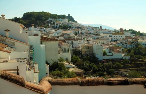Gaucín Casa | Casa con personalidad con impresionantes vistas y wifi gratis cerca de todas las comodidades