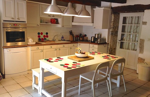 Caylus Casa | Encantadora casa con piscina climatizada muy grande en Caylus