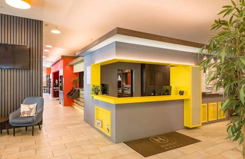 Hall In Tirol Casa | Charming Hwest Hotel Hall with WiFi and AC in wonderful Hall in Tirol