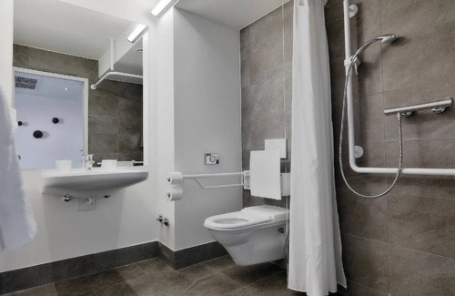 Hall In Tirol Casa | Charming Hwest Hotel Hall with WiFi and AC in wonderful Hall in Tirol